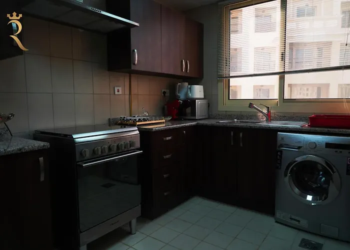Your Serene Getaway Haven Azure Baniyas 1Br Apartment