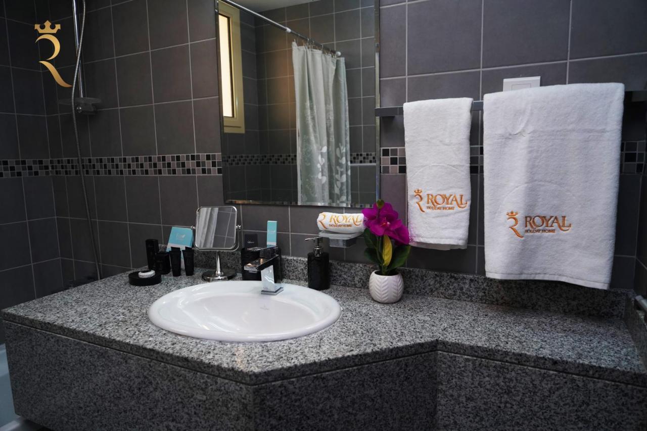 Your Serene Getaway Haven Azure Baniyas 1br