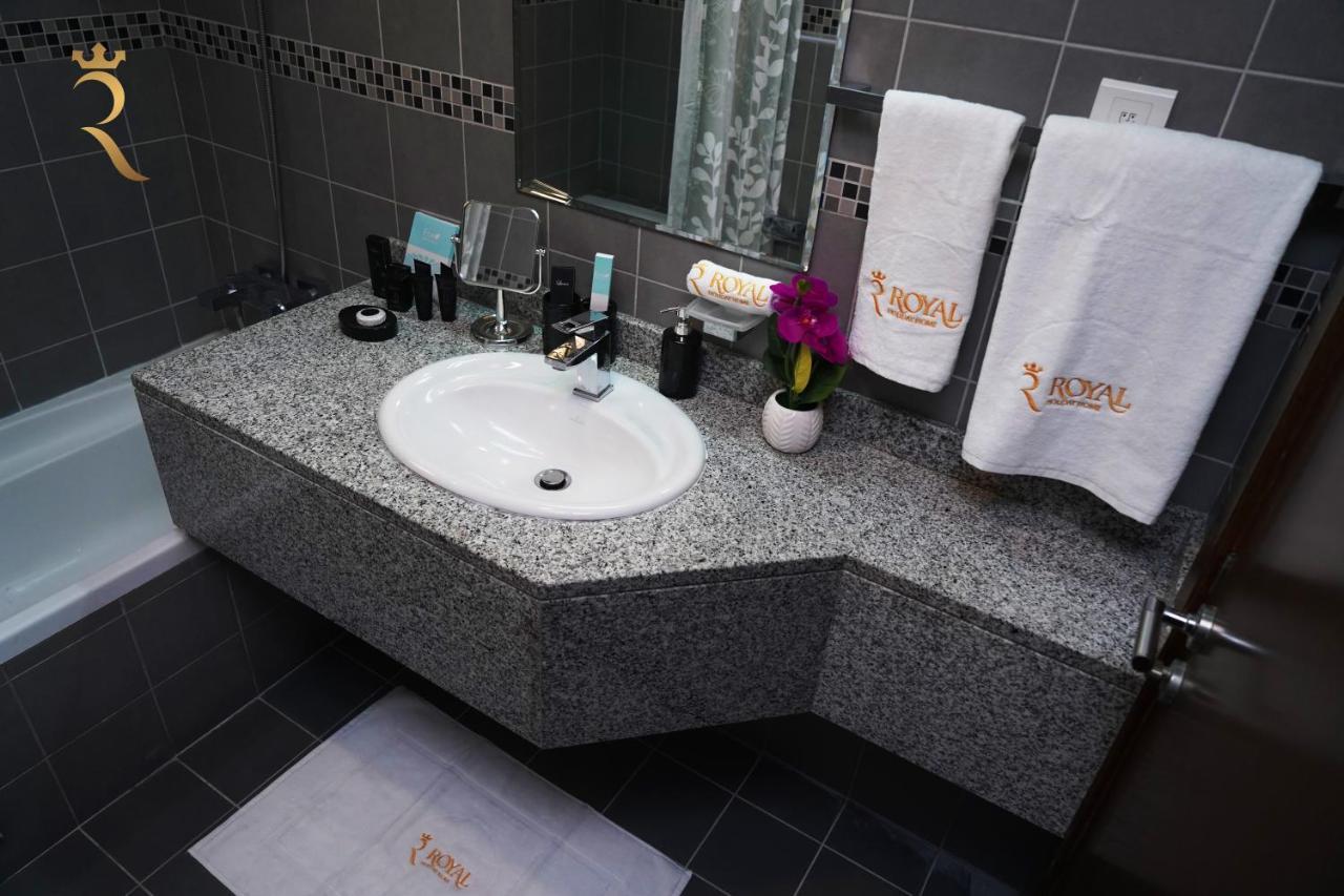 Your Serene Getaway Haven Azure Baniyas 1br Apartment *