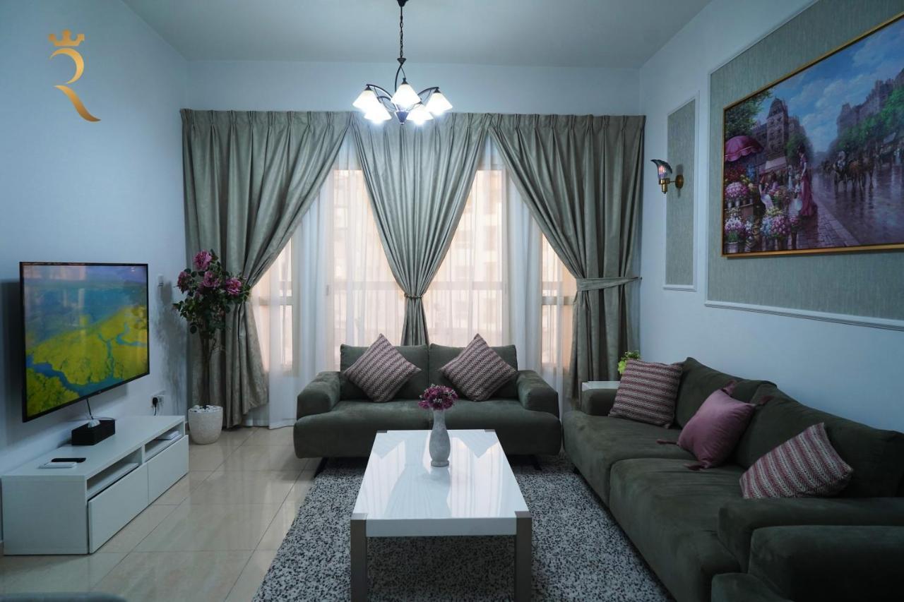 Your Serene Getaway Haven Azure Baniyas 1br Apartment *