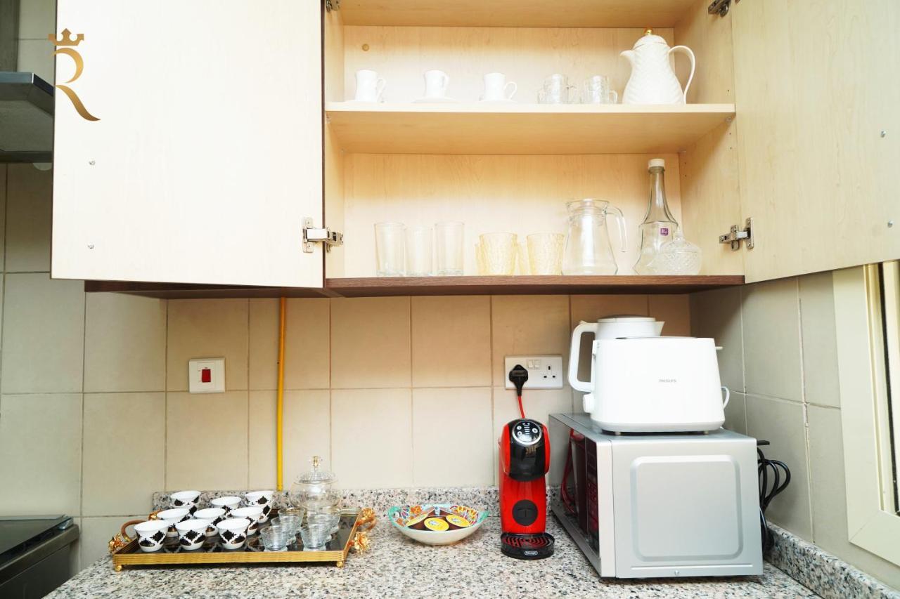 Your Serene Getaway Haven Azure Baniyas 1br Appartamento